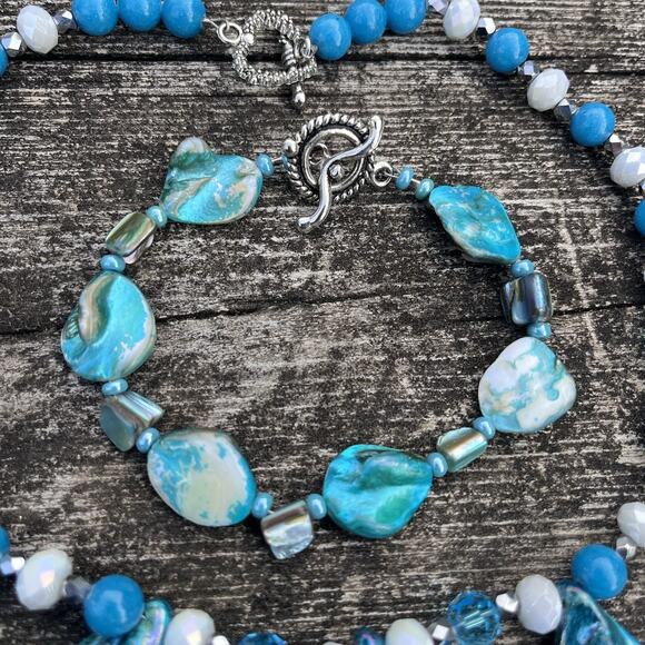 Dyed Blue Shell Necklace Bracelet Set Beaded Costume Jewelry Toggle Clasp Boho - Picture 11 of 16